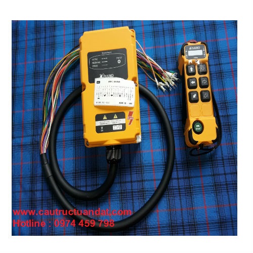 Nút điều khiển từ xa cho cầu trục Juuko K600 Nút điều khiển từ xa cho cầu trục Juuko K600
