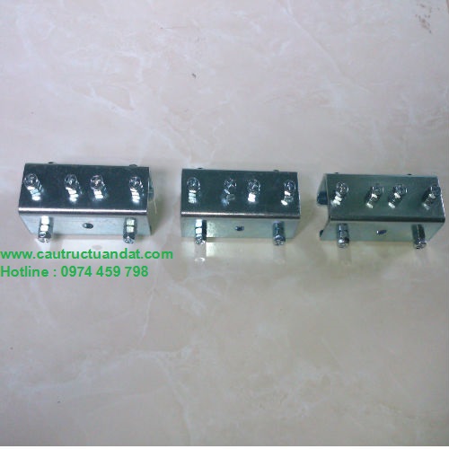 Hộp nối máng C trong hệ thống máng C treo cáp cầu trục Hộp nối máng C trong hệ thống máng C treo cáp cầu trục