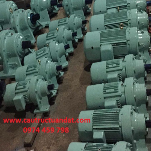 Motor dầm biên cầu trục Motor dầm biên cầu trục