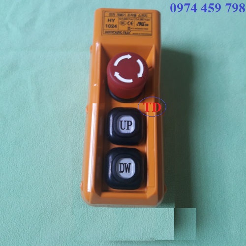 Nút bấm điều khiển cầu trục HY1022 Nút bấm điều khiển cầu trục HY1022