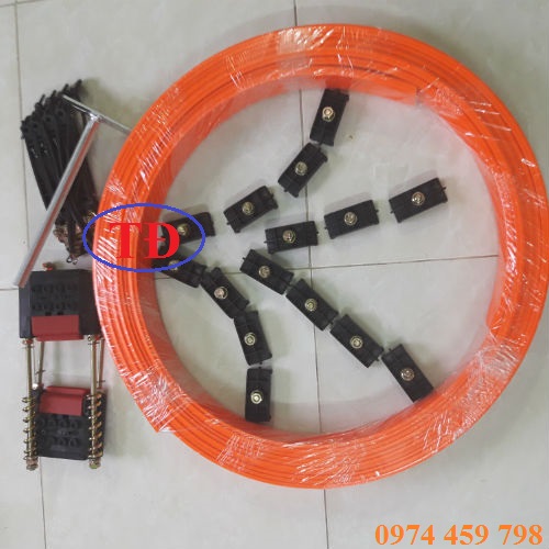 Hình ảnh ray điện an toàn và các phụ kiện đi kèm Hình ảnh ray điện an toàn và các phụ kiện đi kèm