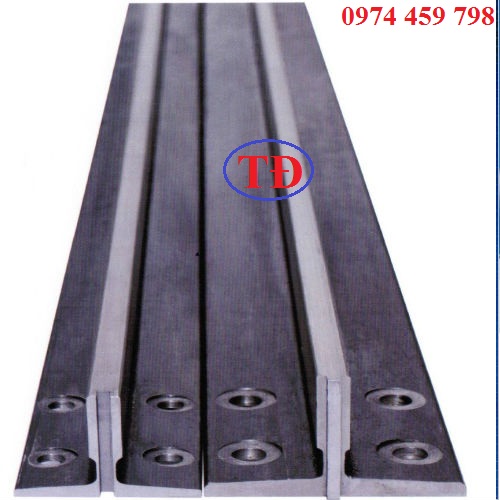 Hình ảnh ray chữ T cho thang máy Hình ảnh ray chữ T cho thang máy