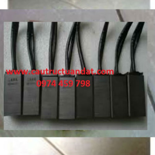 Chổi than của cổ góp điện 6 pha Chổi than của cổ góp điện 6 pha