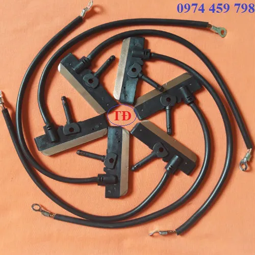 Chổi than tay lấy điện