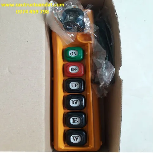 Nút bấm điều khiển cầu trục 6 nút