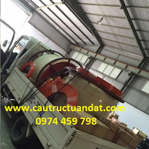 Ray  điện an toàn cầu trục 4P-50A, 4P-75A