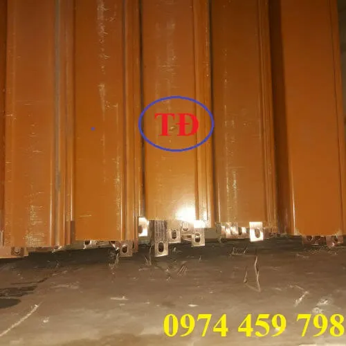 Ray điện an toàn dạng hộp kín
