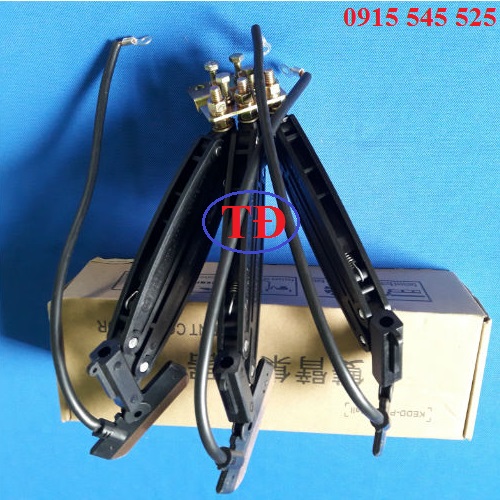 Hình ảnh chổi tiếp điện cầu trục 3P Hình ảnh chổi tiếp điện cầu trục 3P