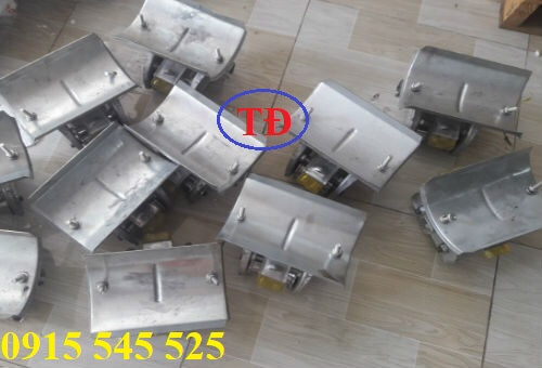 Con treo cáp dầm I Con treo cáp dầm I