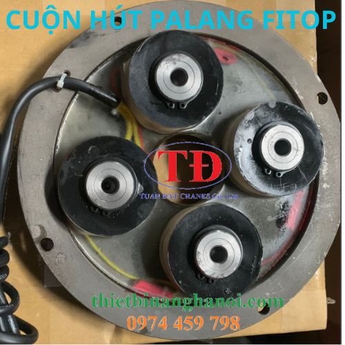 Cuộn hút phanh palang Fitop hay còn gọi là cuộn hút thắng palang Fitop Đài Loan là cụm chi tiết trong bộ palang cầu trục hiệu Fitop, được sản xuất theo công nghệ Đài Loan, rất chắc với độ bền cao. cuon-hut-phanh-palang-fitop