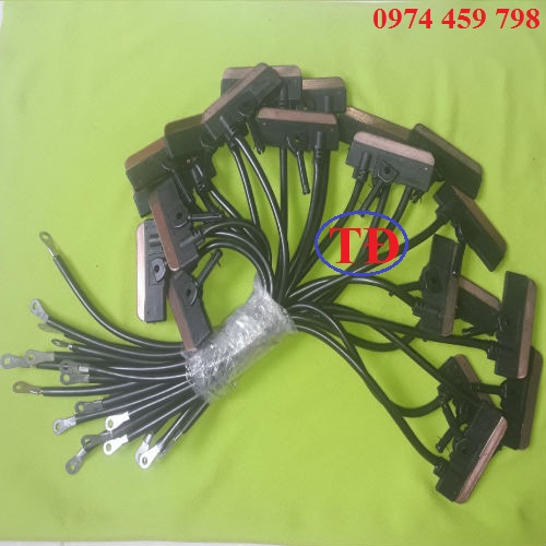 Lá than của tay lấy điện cầu trục Lá than của tay lấy điện cầu trục