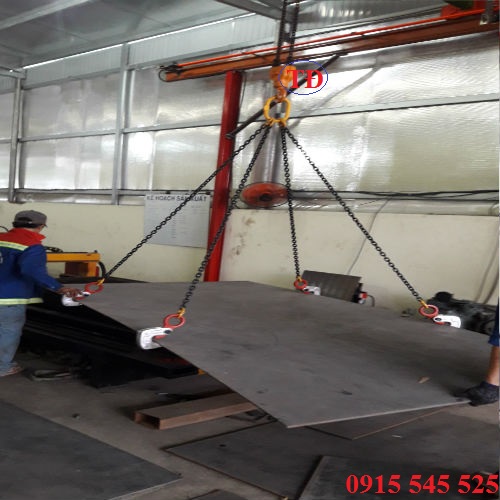 Móc cẩu dùng trong cầu trục ứng dụng thực tế Móc cẩu dùng trong cầu trục ứng dụng thực tế