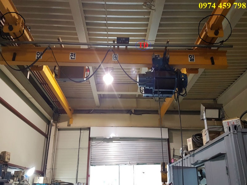 Máng C30 cầu trục Máng C30 cầu trục
