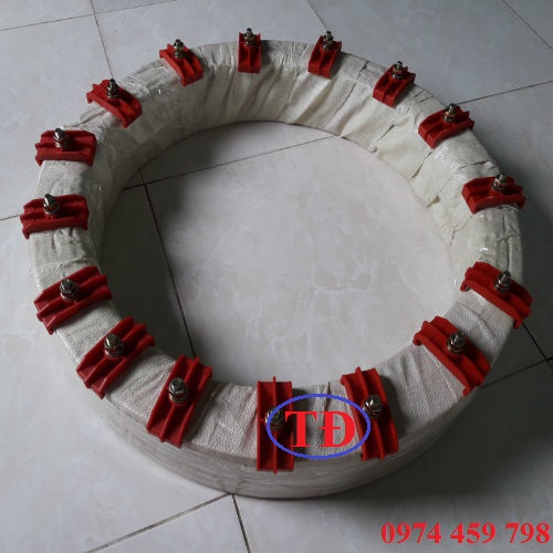 Ray điện cầu trục chuẩn bị giao đi tỉnh xa Ray điện cầu trục chuẩn bị giao đi tỉnh xa