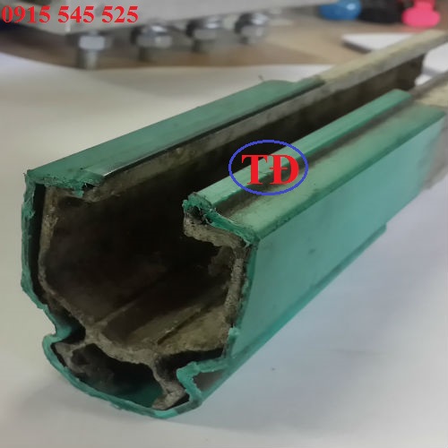 Ray điện an toàn 1 pha dạng hộp Ray điện an toàn 1 pha dạng hộp