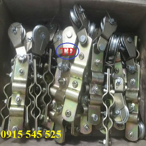Con lăn treo cáp điện Con lăn treo cáp điện