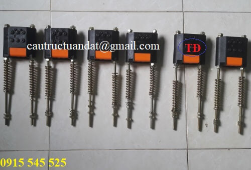 Căng ray điện cầu trục 3 pha Căng ray điện cầu trục 3 pha