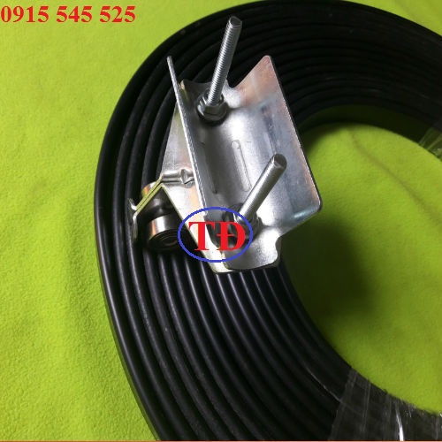 Hình ảnh con trượt ray C cầu trục và cáp dẹt ray C cầu trục Hình ảnh con trượt ray C cầu trục và cáp dẹt ray C cầu trục