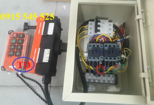 Điều khiển từ xa Telecontrol F21-E1B cho cầu trục Điều khiển từ xa Telecontrol F21-E1B cho cầu trục