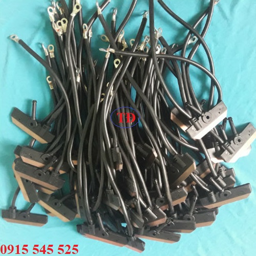 Lá than chổi tiếp điện cầu trục Lá than chổi tiếp điện cầu trục