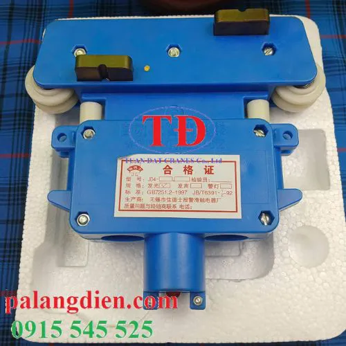 Chổi than model JD-4-100A