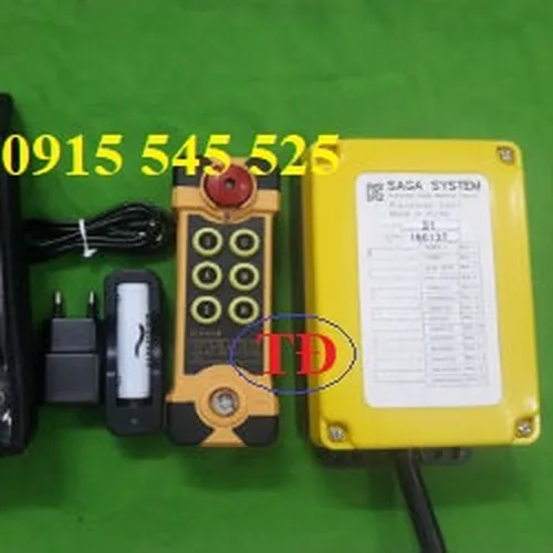 Điều khiển từ xa cầu trục dùng pin sạc