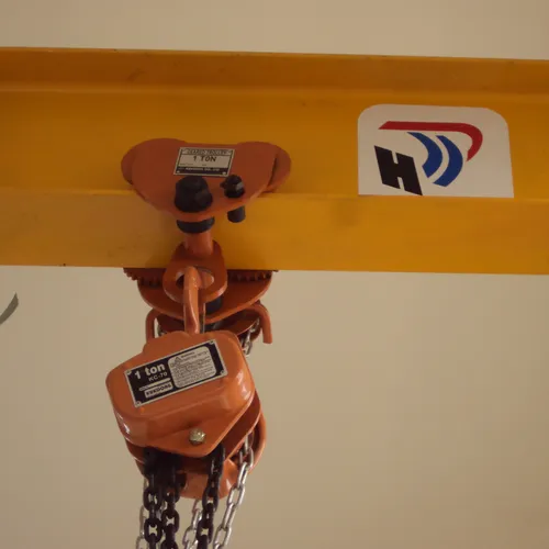 Monorail kéo tay