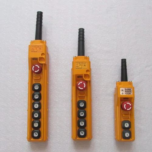 Tay bấm điều khiển