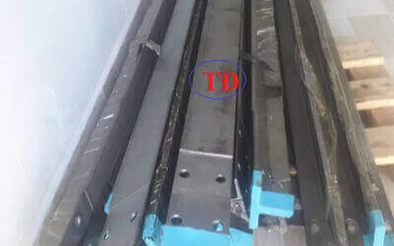 Vai trò của ray thang máy