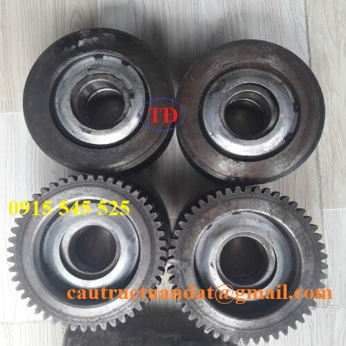 Bánh xe dầm biên cầu trục Bánh xe dầm biên cầu trục