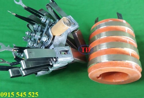 Cổ góp điện 4 pha Cổ góp điện 4 pha