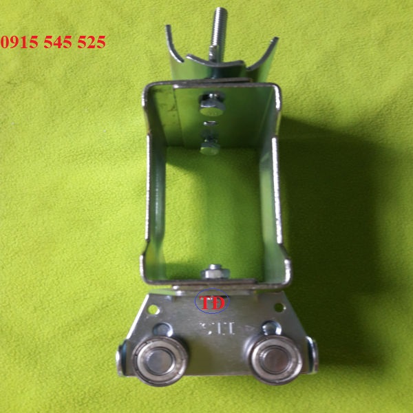 Dẫn hướng ray C cầu trục Dẫn hướng ray C cầu trục