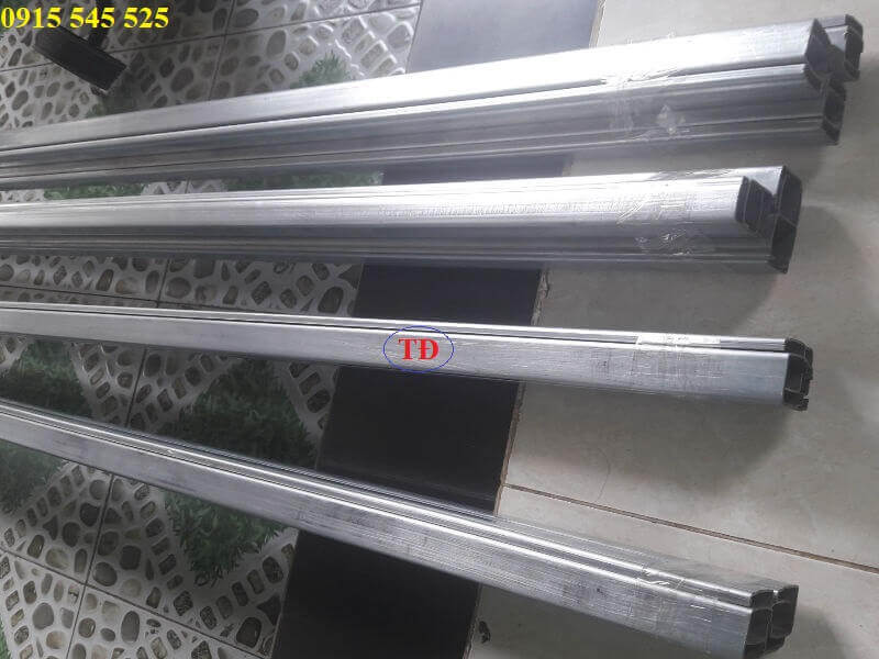 Máng C cầu trục inox 304 Máng C cầu trục inox 304