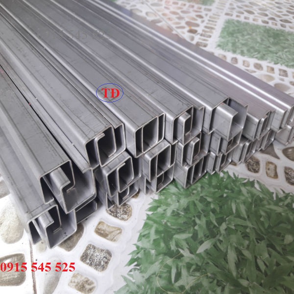 Hộp ray C vật kiệu inox Hộp ray C vật kiệu inox