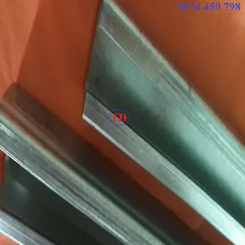 Ray C cho cầu trục