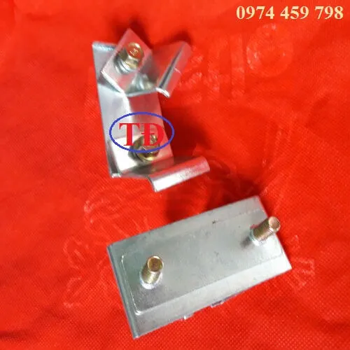 Kẹp ray C cầu trục