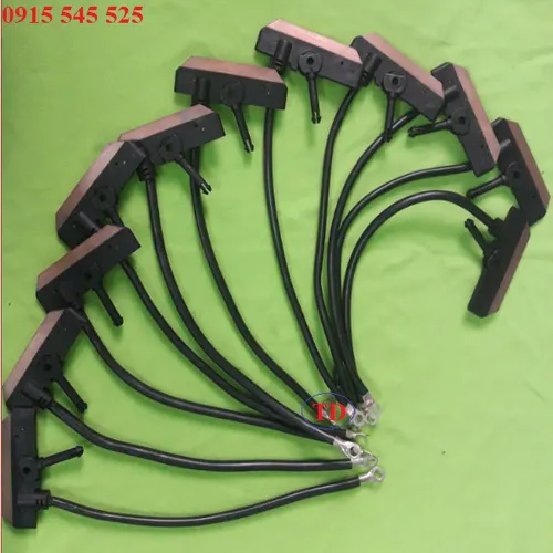 Than chổi điện cầu trục