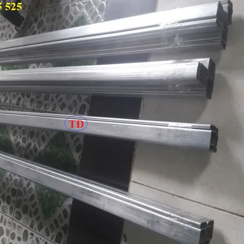 Ray C treo cáp cầu trục