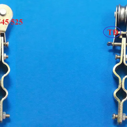 Ròng rọc treo dây điện trên cáp