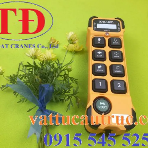 Tay bấm điều khiển từ xa K800