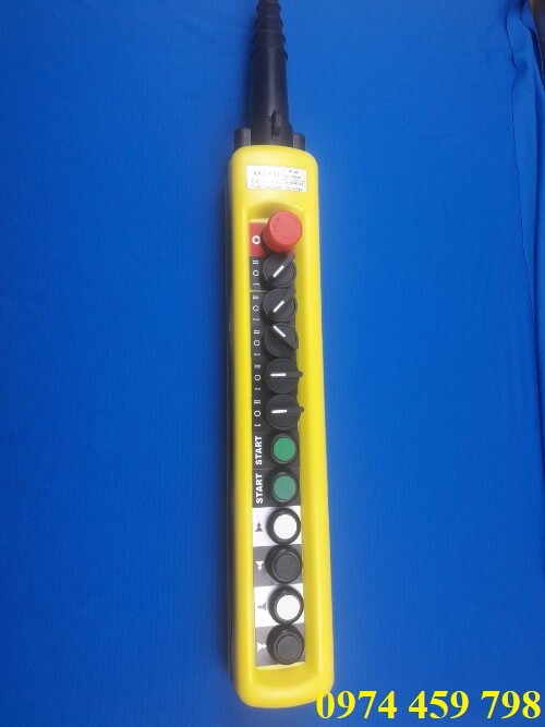 tay-bam-dieu-khien-cau-truc-nhieu-chuc-nang-schneider tay-bam-dieu-khien-cau-truc-nhieu-chuc-nang-schneider