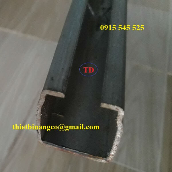 Ray C dẫn cáp cầu trục 30x32 Ray C dẫn cáp cầu trục 30x32