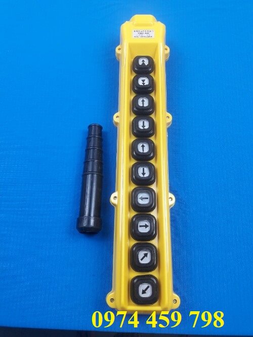 tay-bam-dieu-khien-cau-truc-10-nut tay-bam-dieu-khien-cau-truc-10-nut