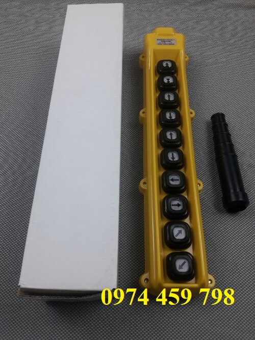 tay-bam-dieu-khien-cau-truc-10-nut tay-bam-dieu-khien-cau-truc-10-nut