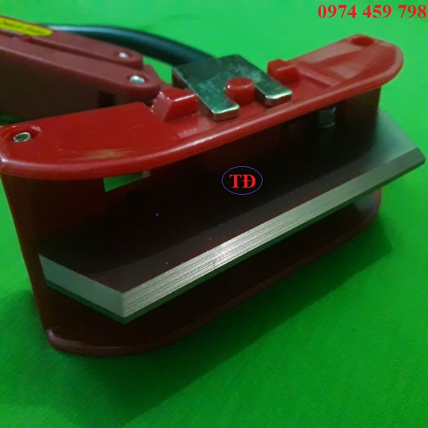 Chổi tiếp điện 1P 200A cho cầu trục Chổi tiếp điện 1P 200A cho cầu trục