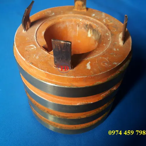 Các loại cổ góp điện