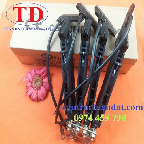 Chổi tiếp điện cầu trục 4P-60A