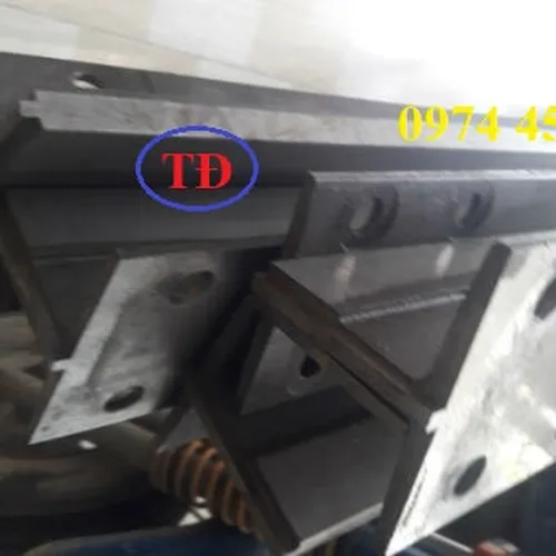 Ray thang máy T114 là gì?
