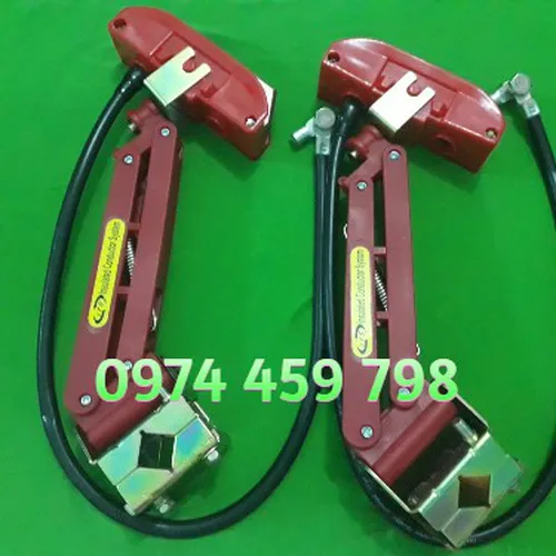 Tay lấy điện 1P-200A (CH7504) cho cầu trục