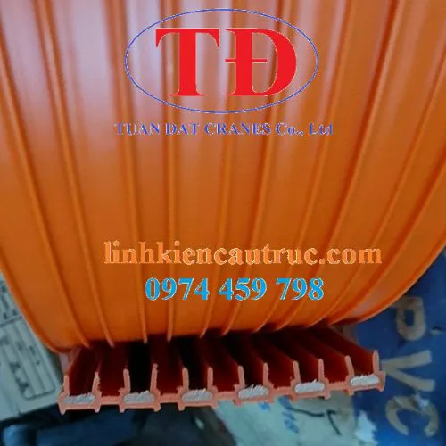 Thanh ray điện cầu trục 6P 100A